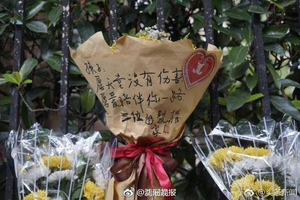 东体：中国女足表现出的进步很有价值，王霜对这支球队还不可或缺